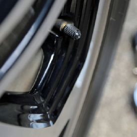 チューブレスバルブ交換